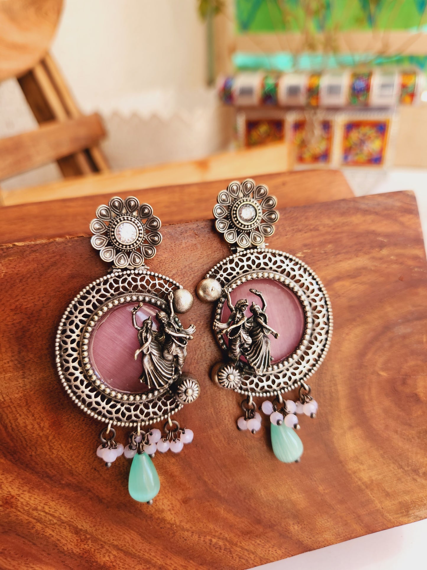 Moh radha krishna danglers