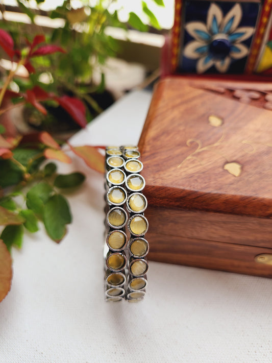 Moh round colorfull bangles