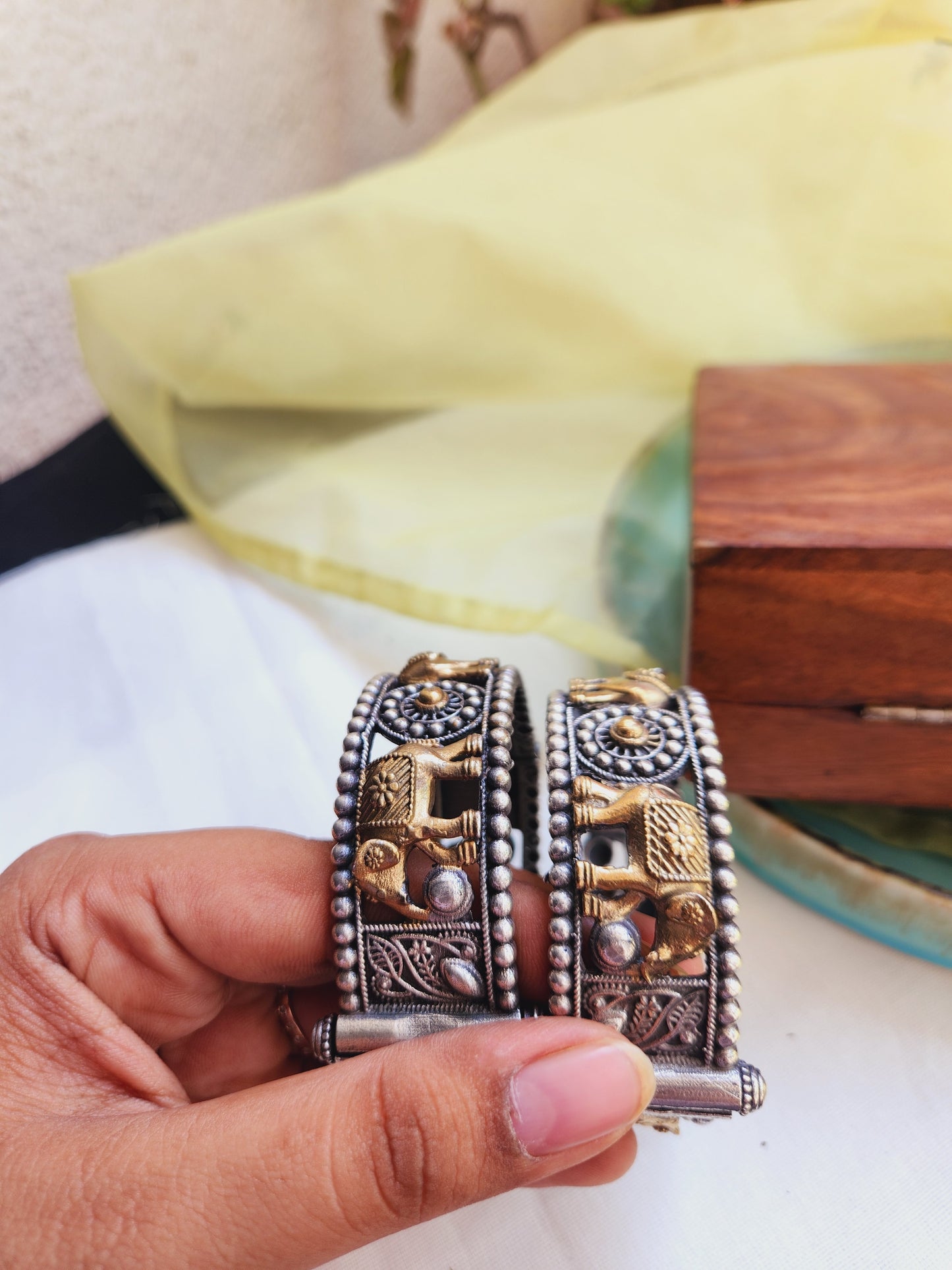 Rajvi Large size Dual tone elephant kada