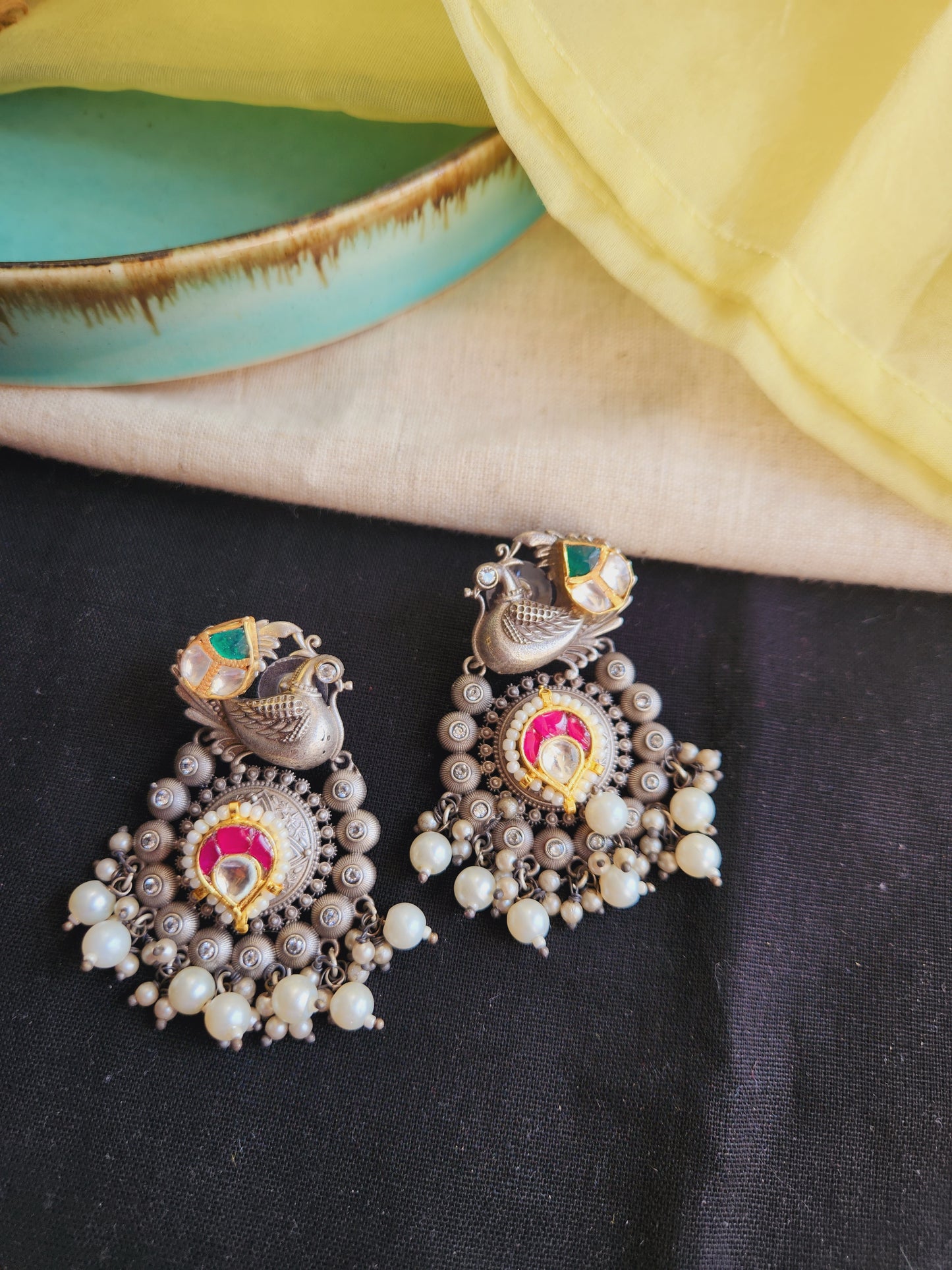 Suvarna Pachi kundan bird chandbali