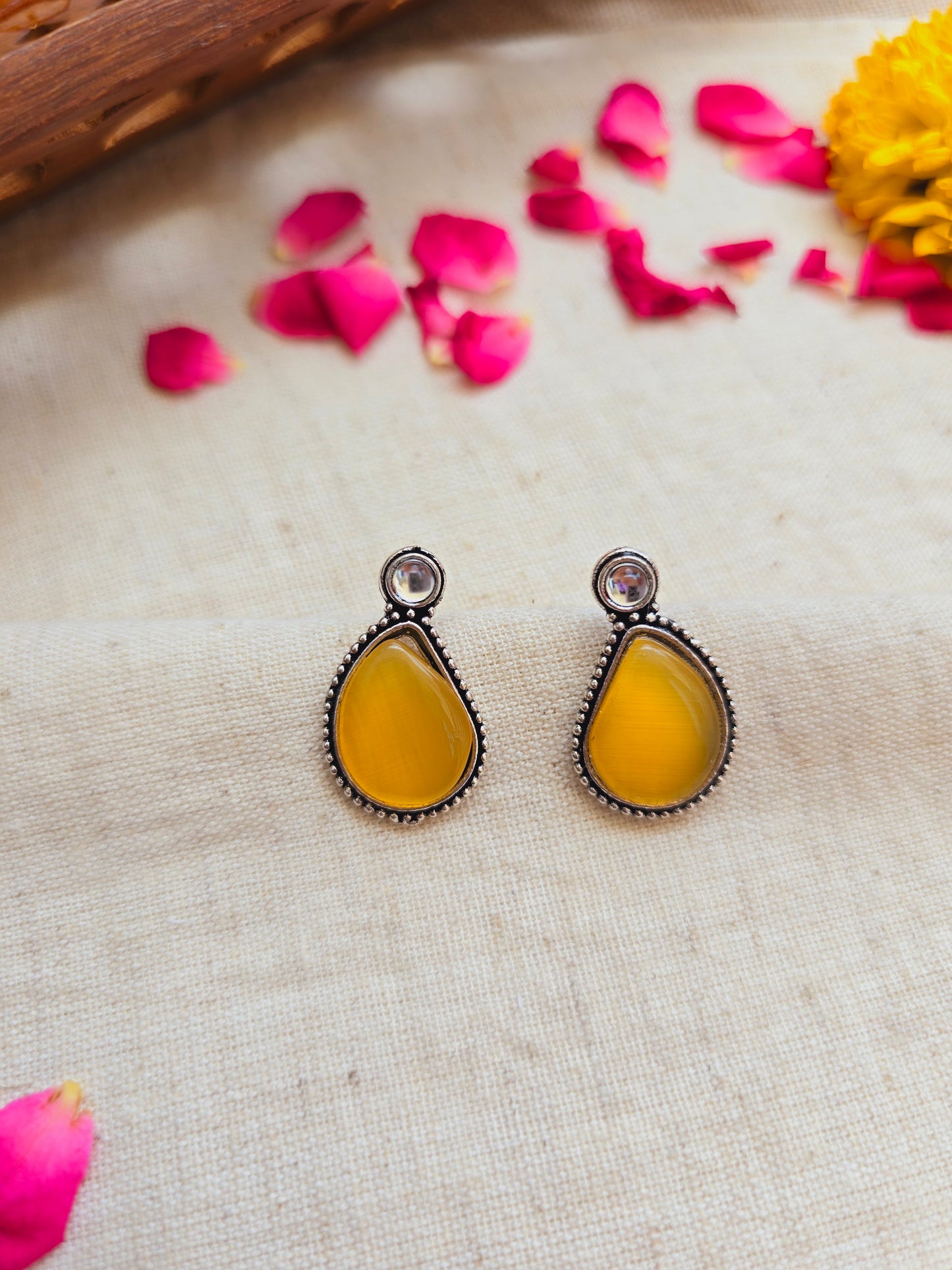 Moh summer collection studs