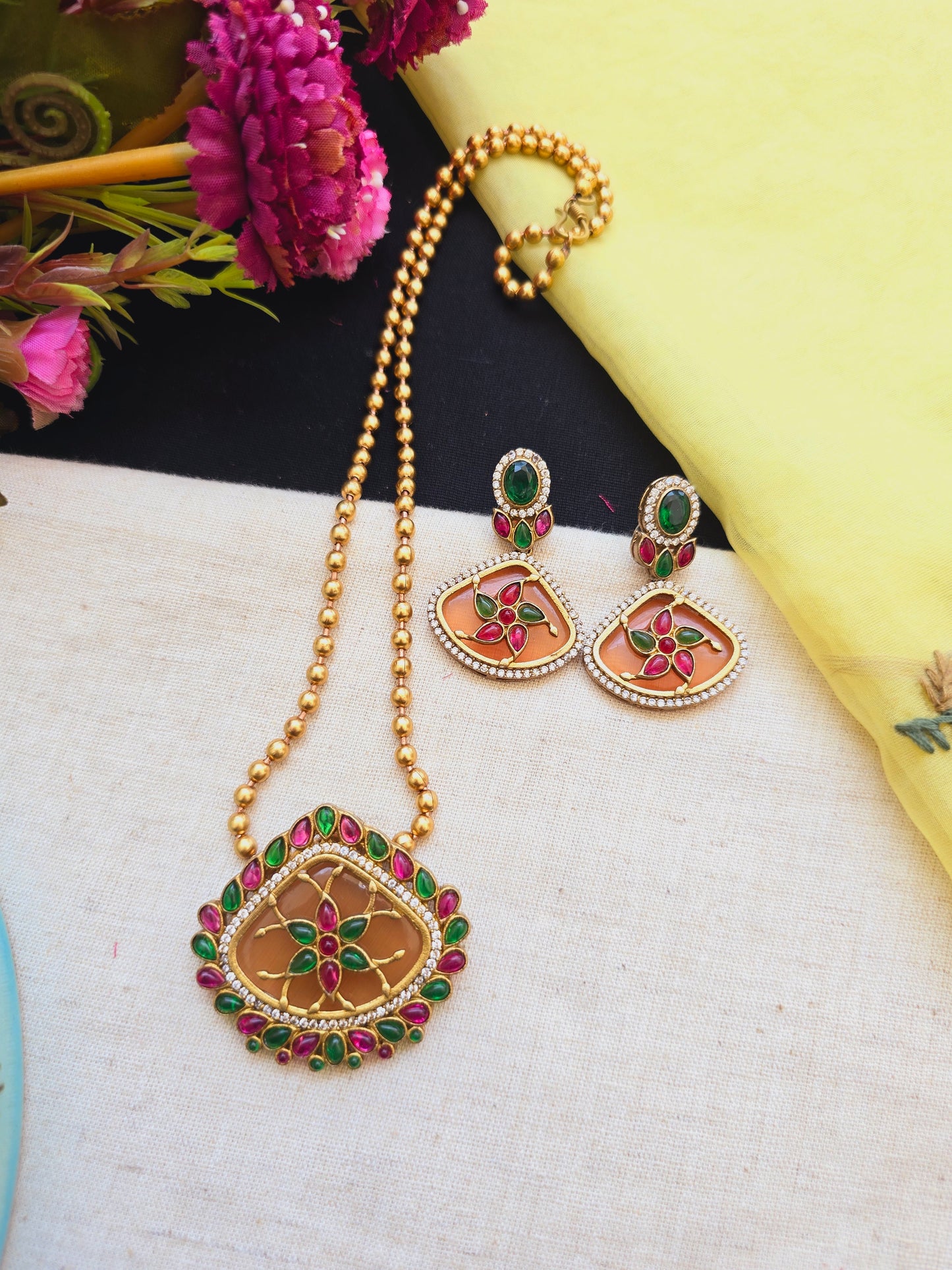 Romania gold necklace