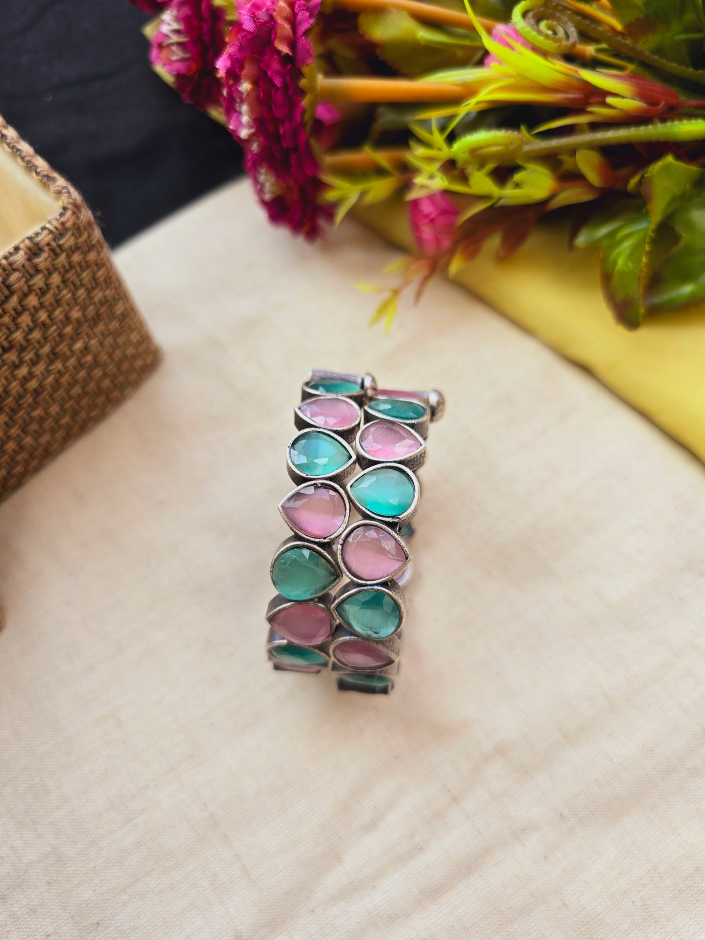 Large size Moh colorfull kada