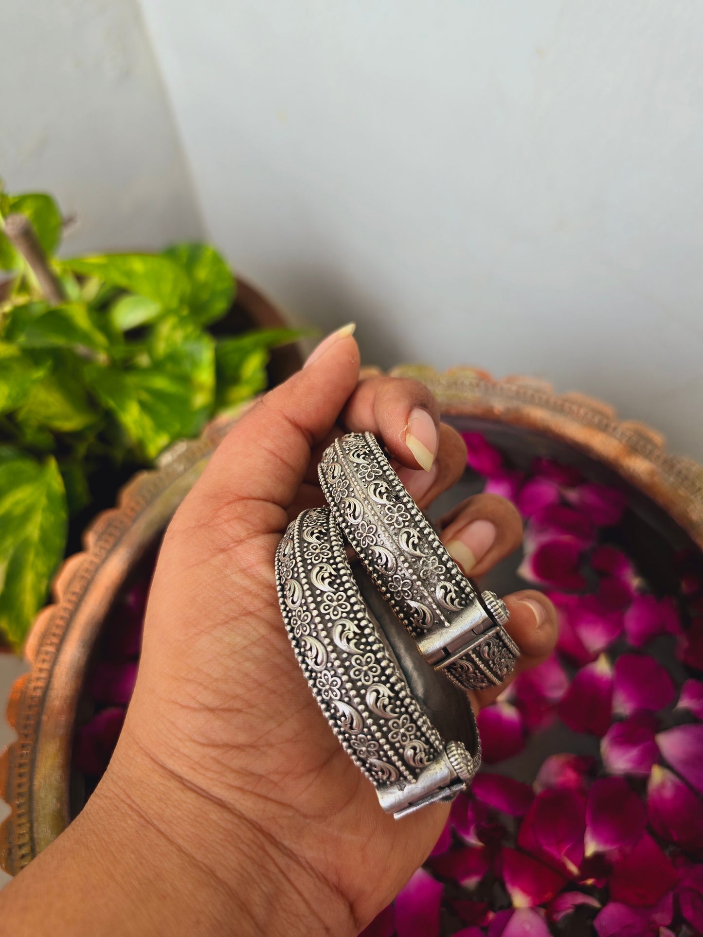 Large size Silver kada