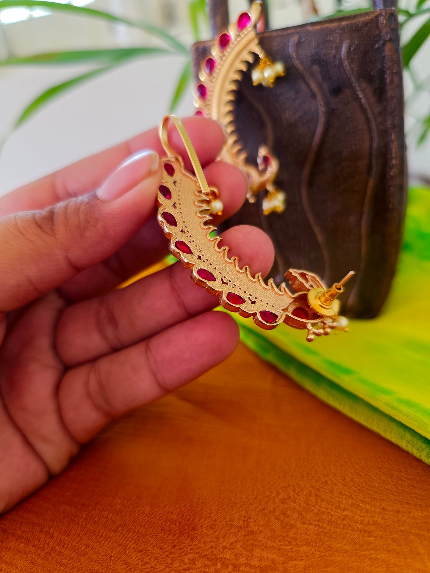 Peacock gold earcuff