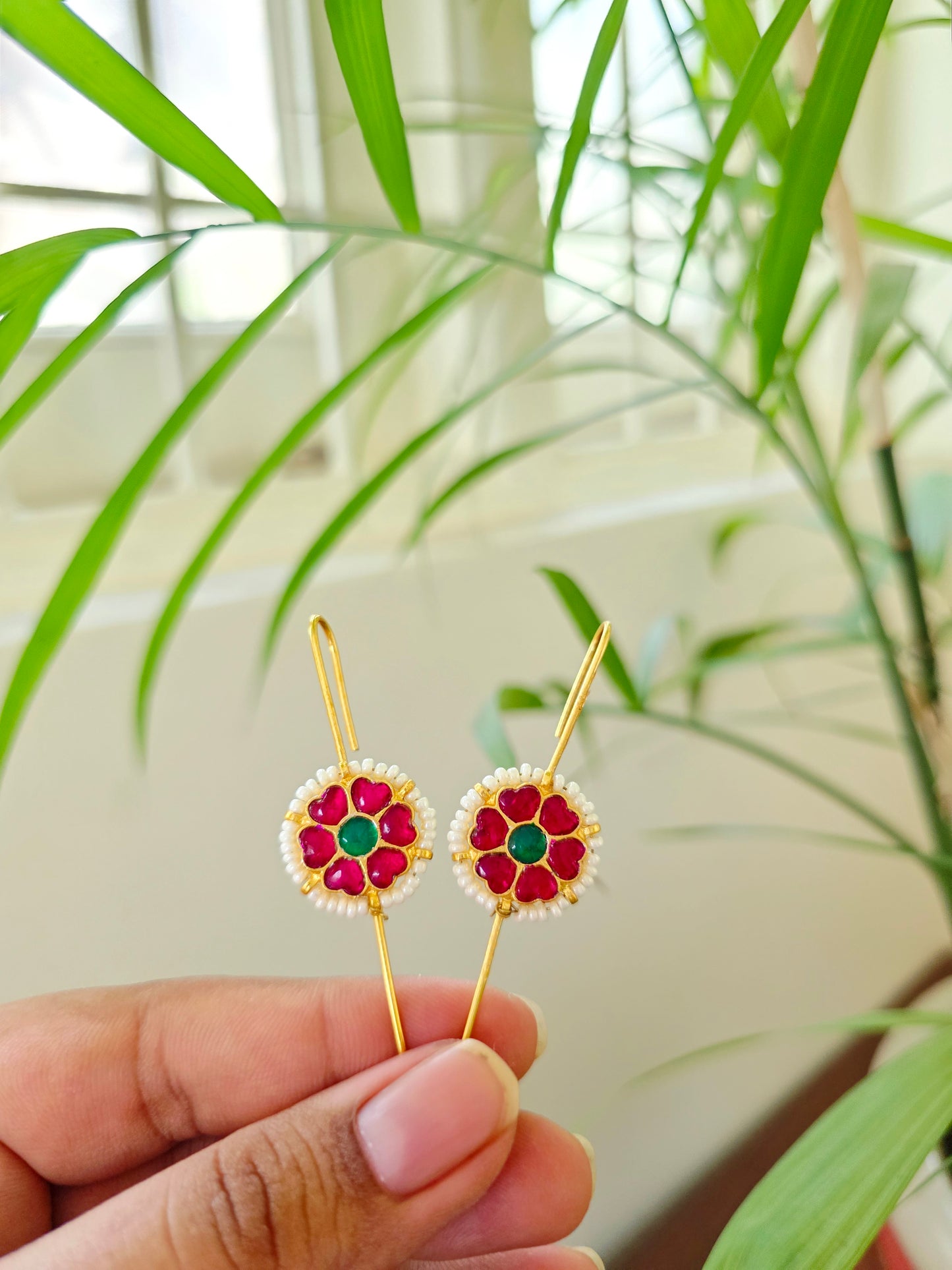 Rajni Flower kundan needle earcuff