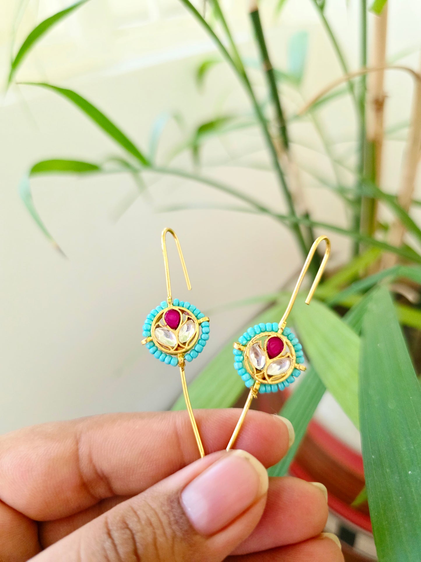 Petal Kundan needle earcuff
