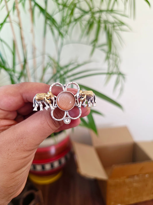 Dual tone elephant ring
