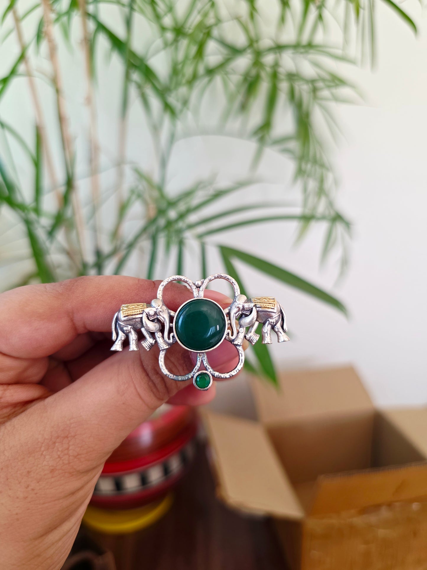 Dual tone elephant ring