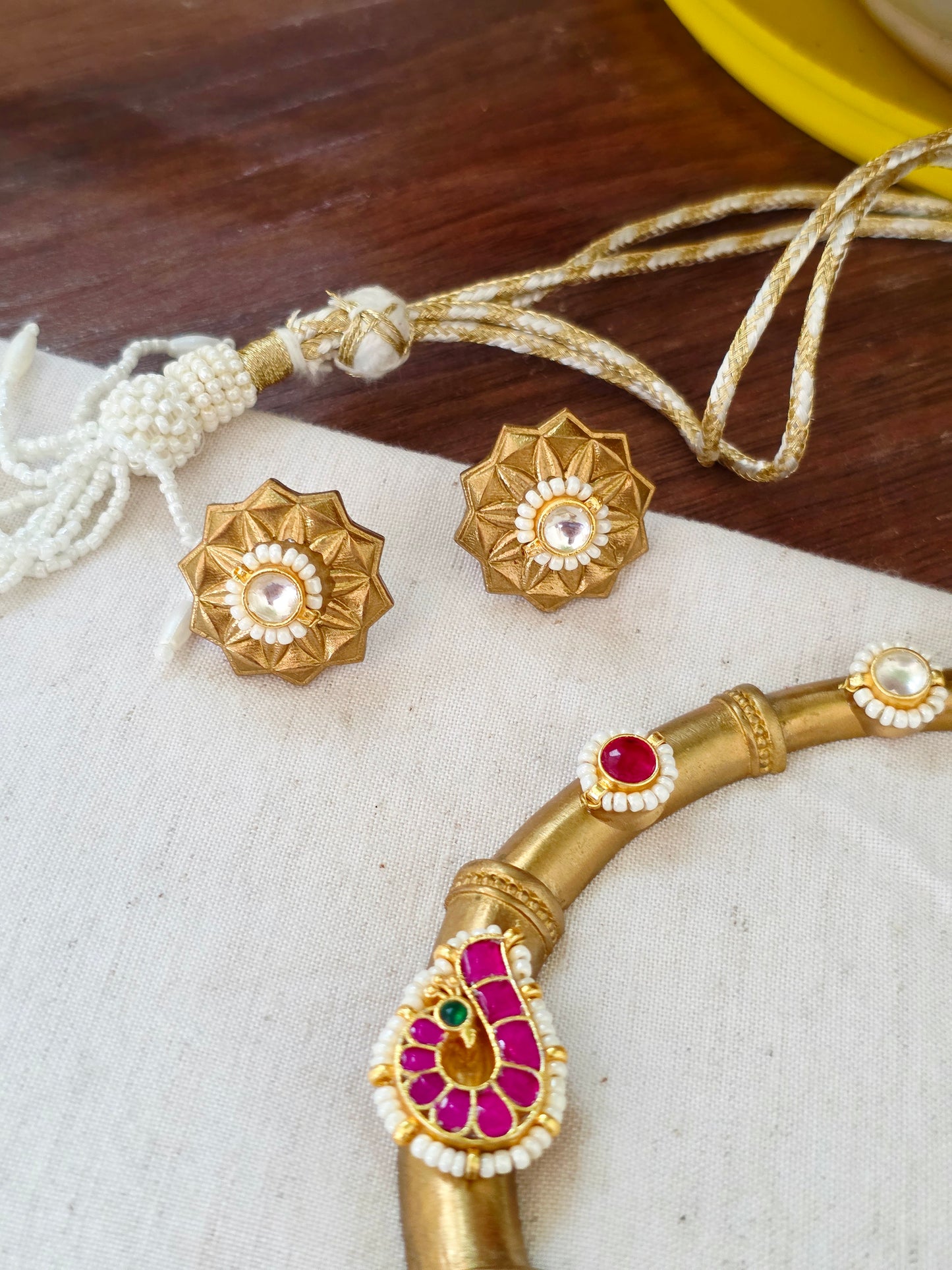 Agni the kundan choker