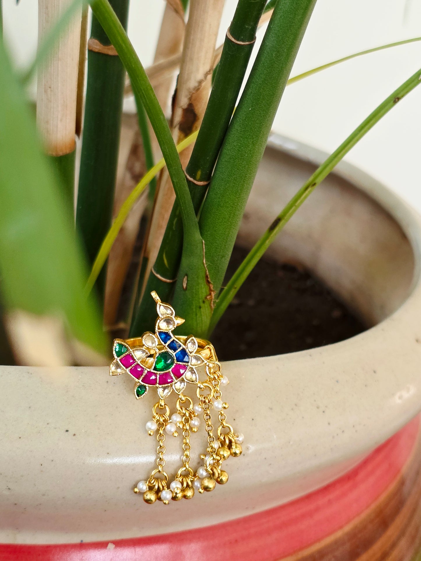 Jadau kundan morni ring