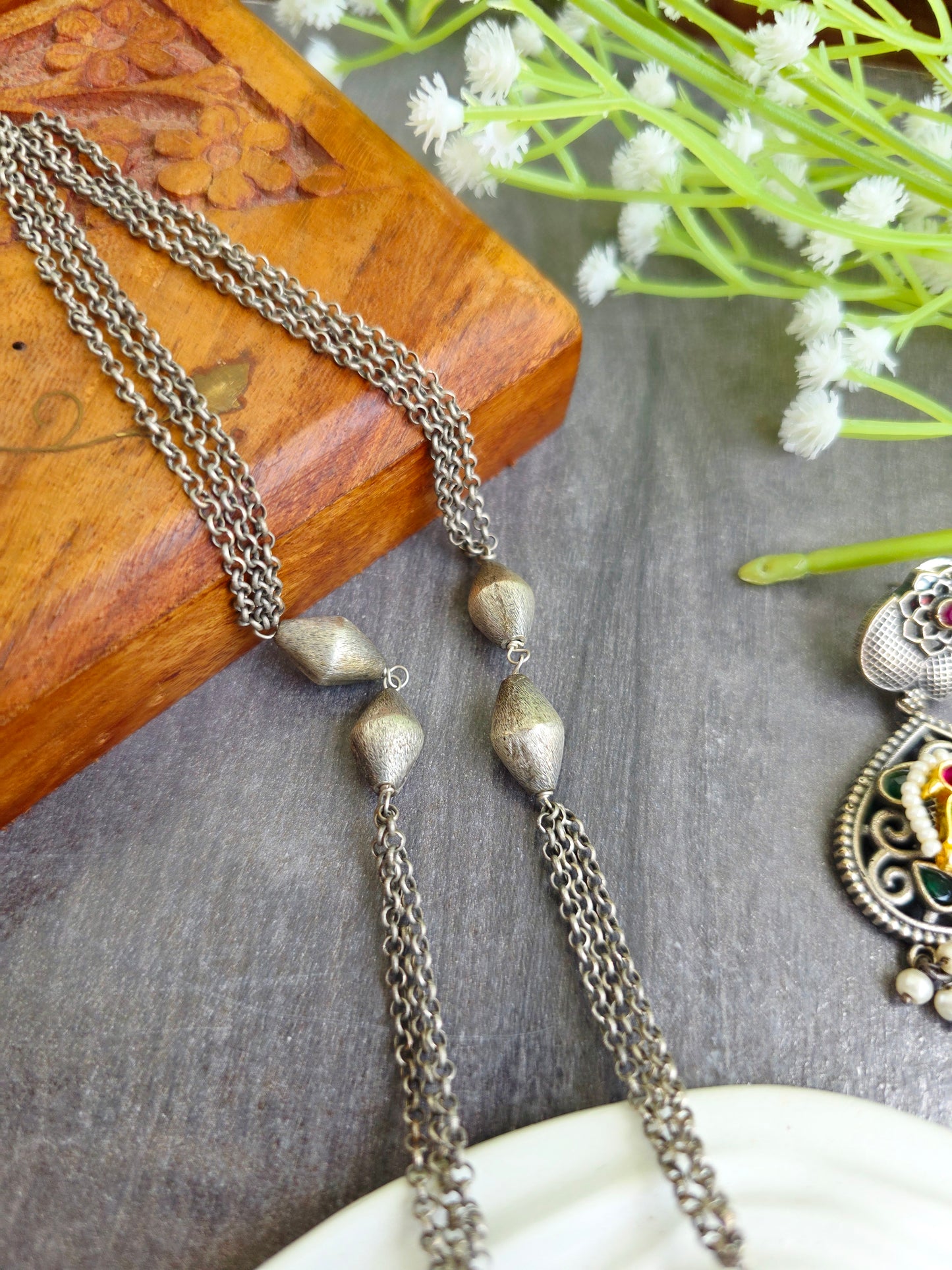 Silver pachi kundan necklace