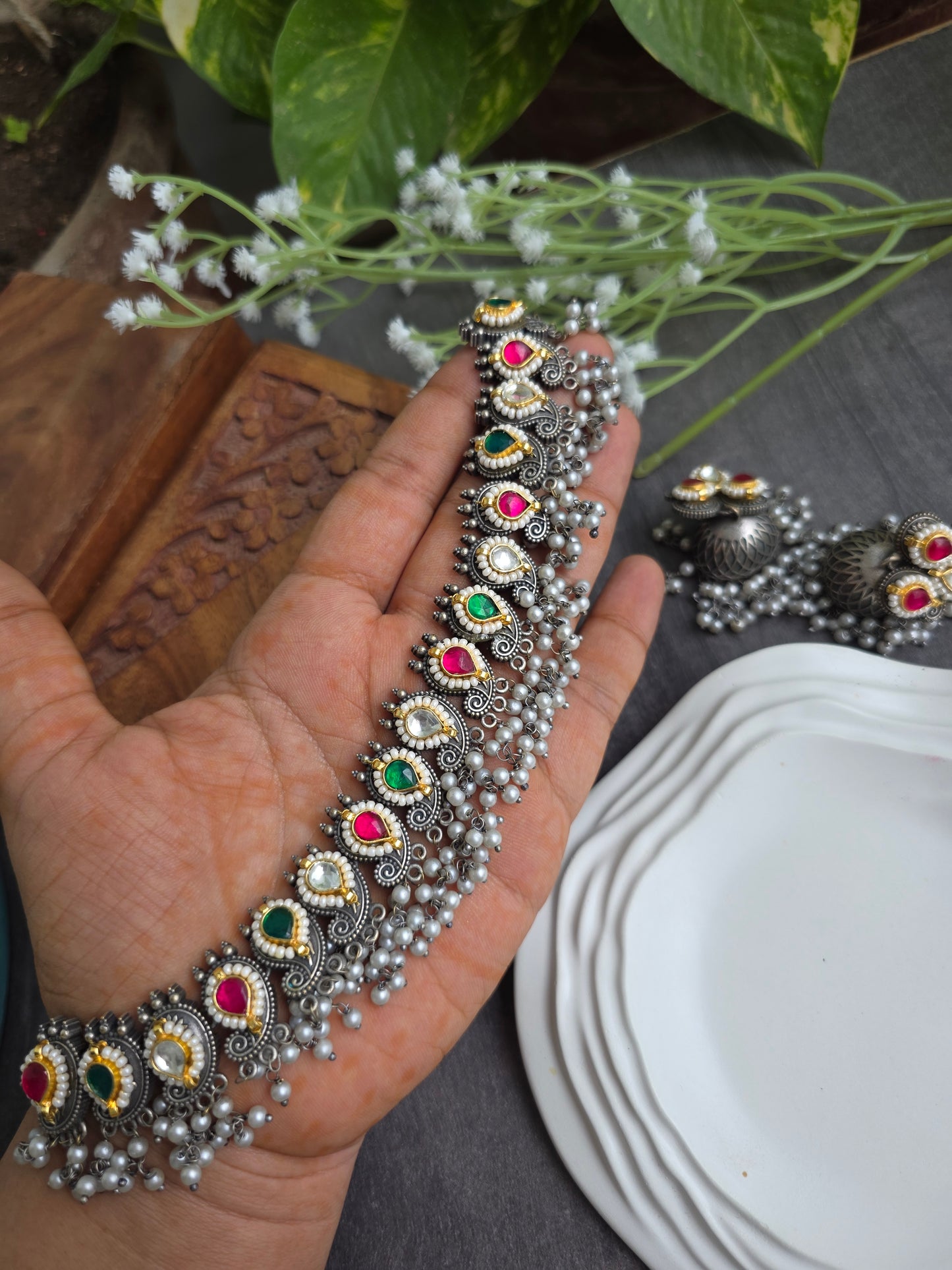 Silver pachi kundan choker