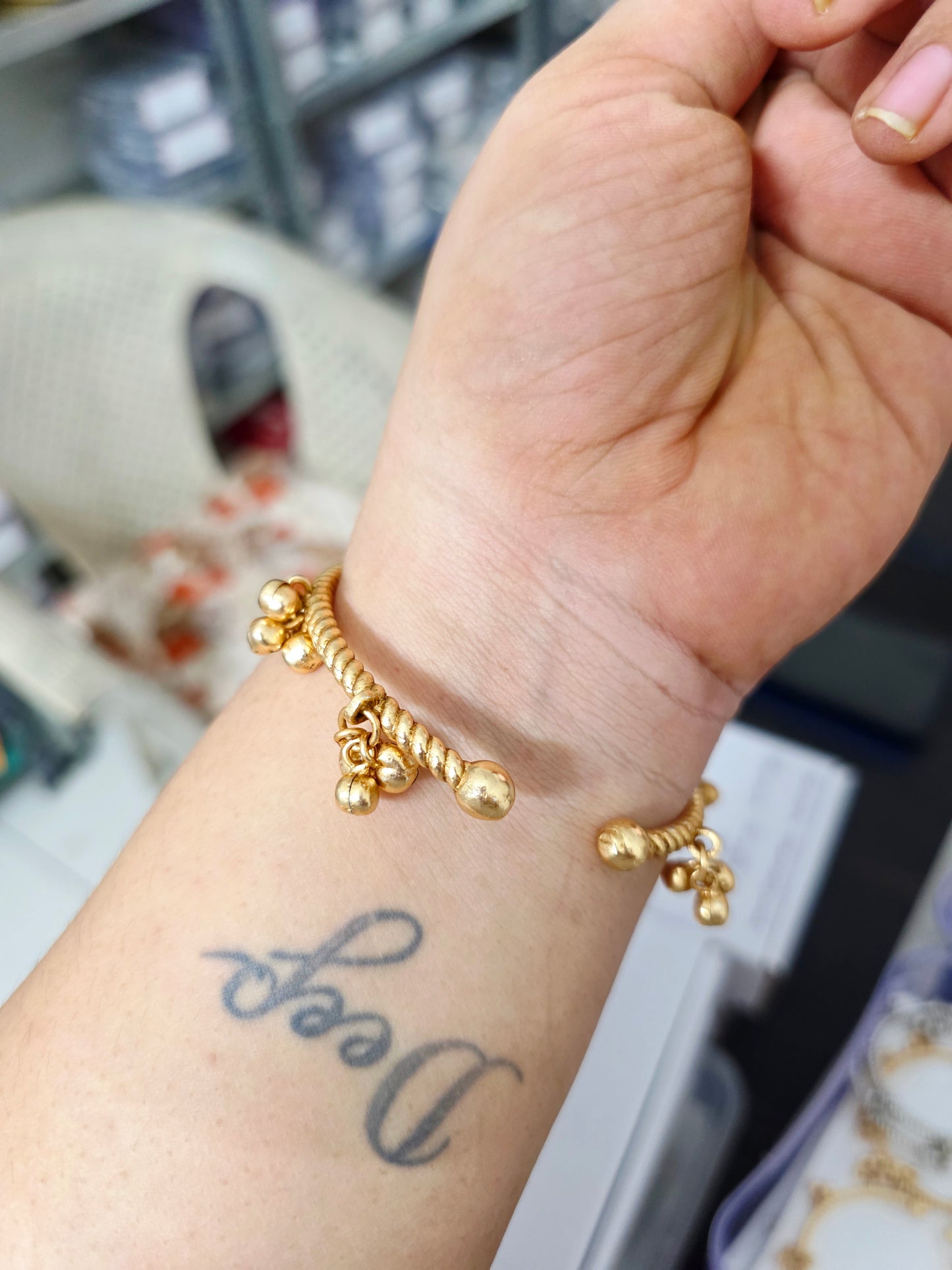 Adjustable ghunghroo bangles