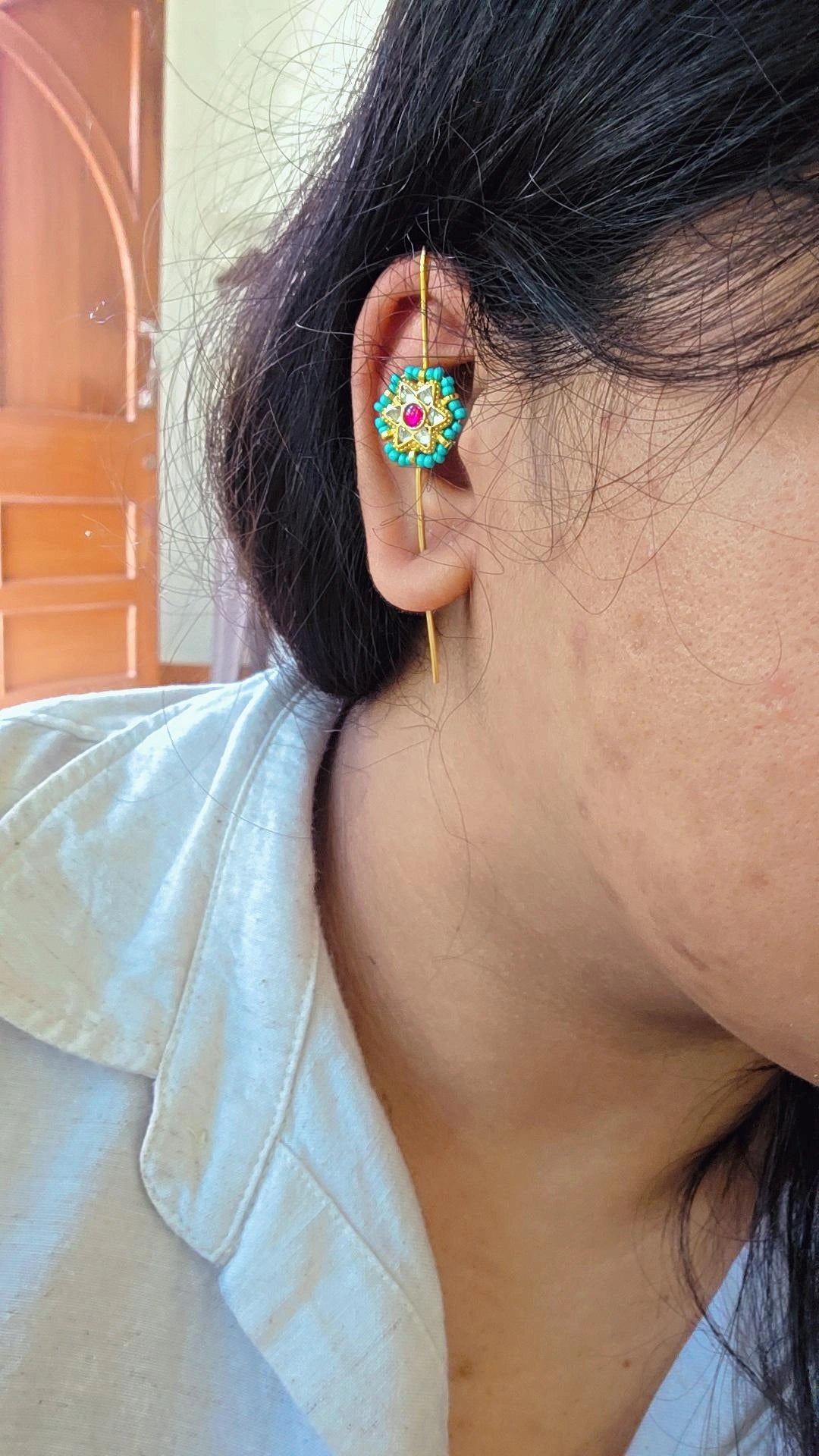 Star kundan needle earcuff