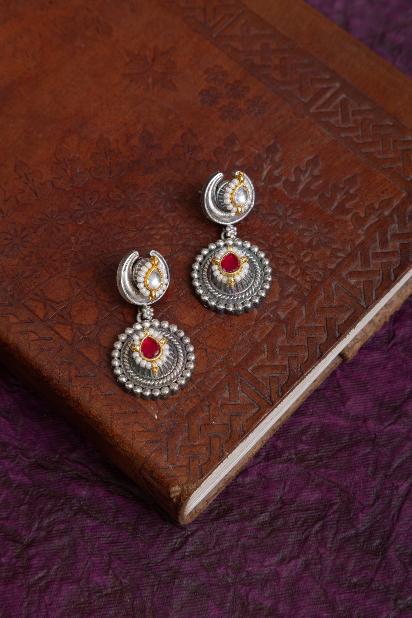 Seyyam antique stone fusion pachi kundan necklace