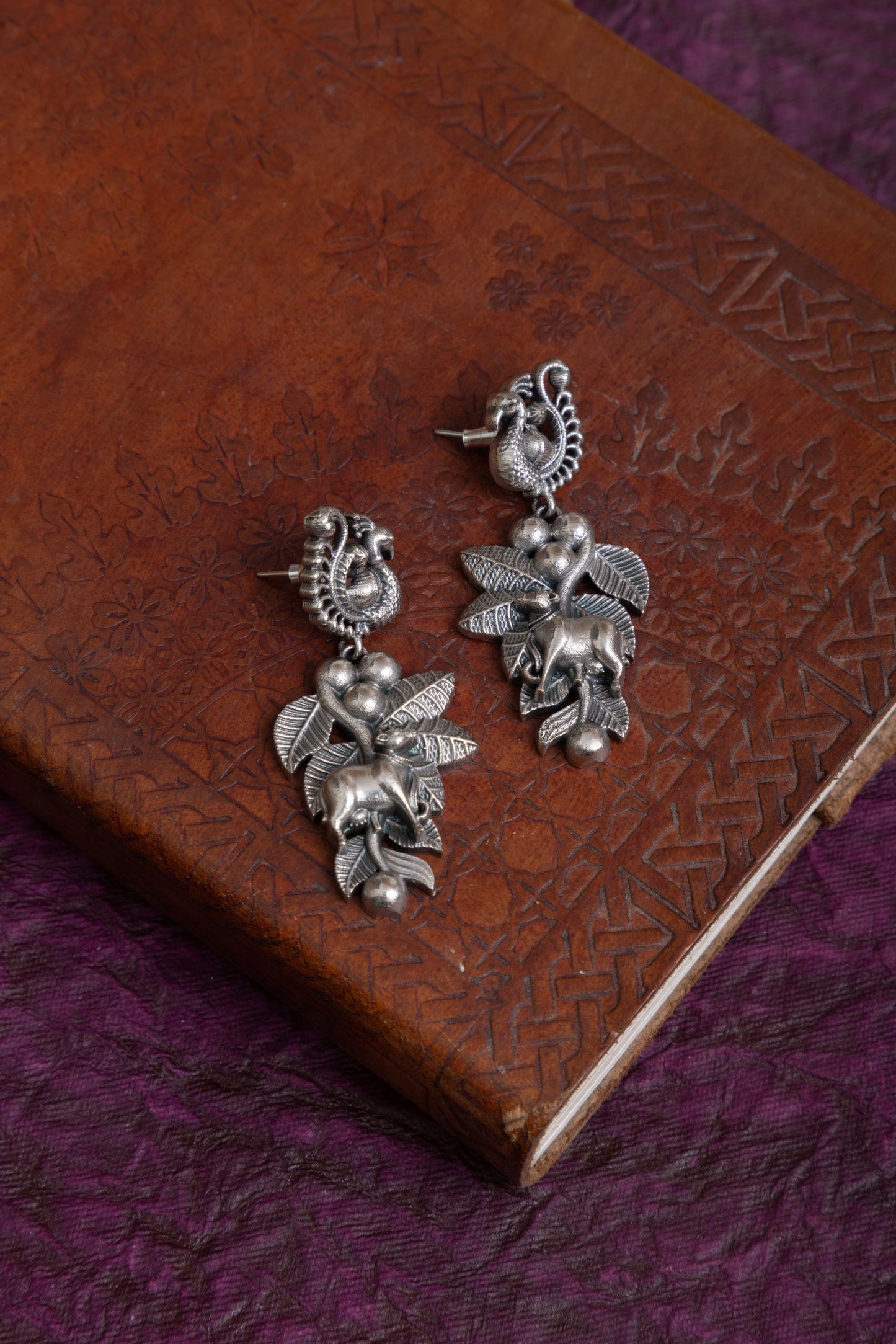 Paridhi antique silver tribal forest motif hasli choker