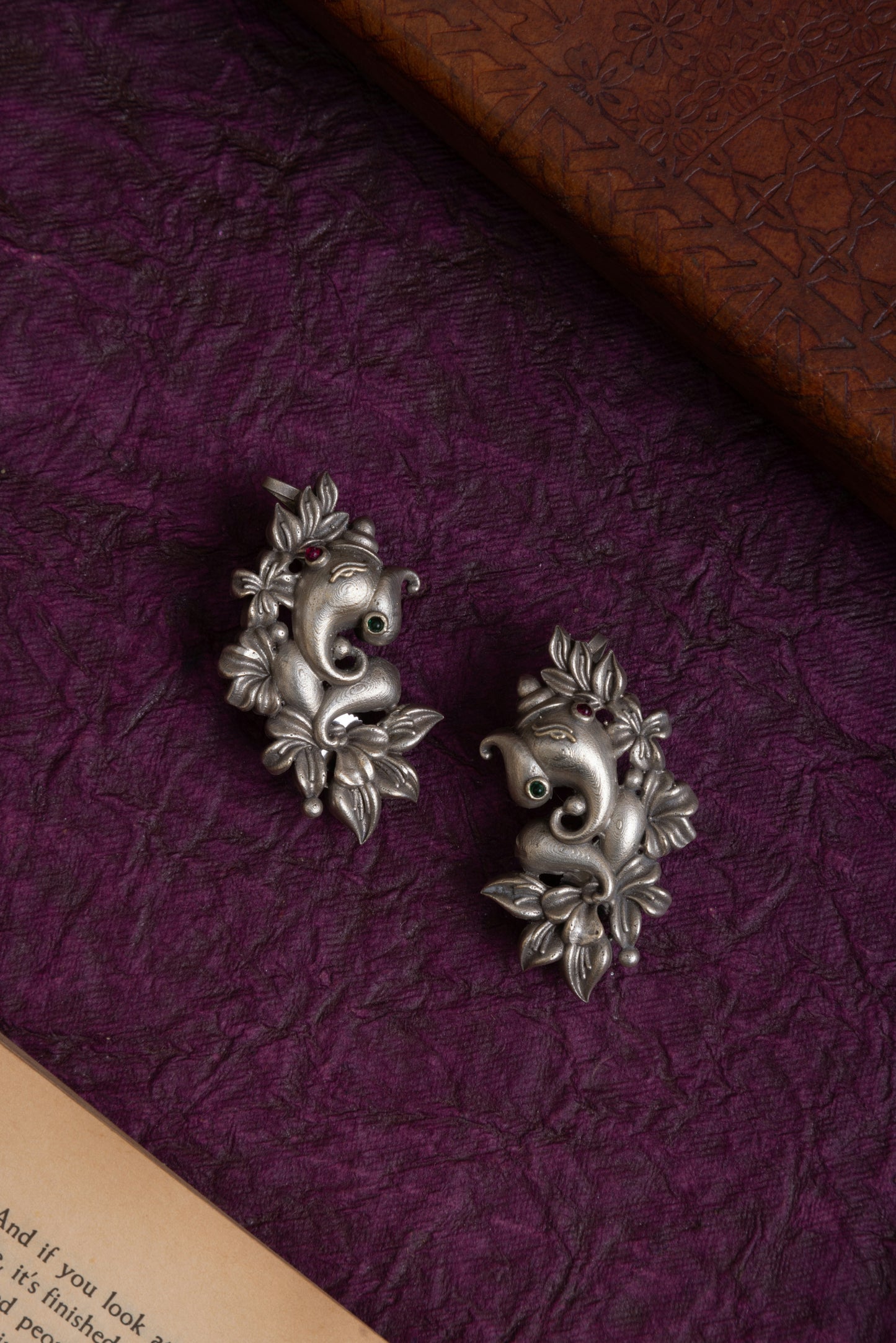 Ganesha antique silver earcuff