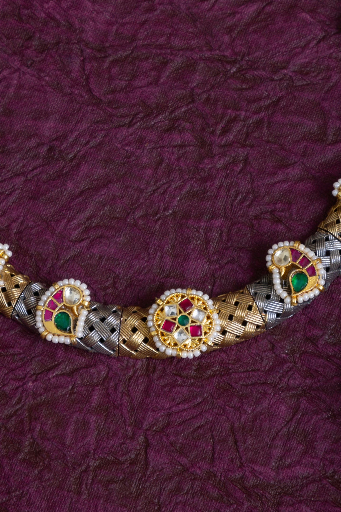 Smita two tone pachi kundan hasli