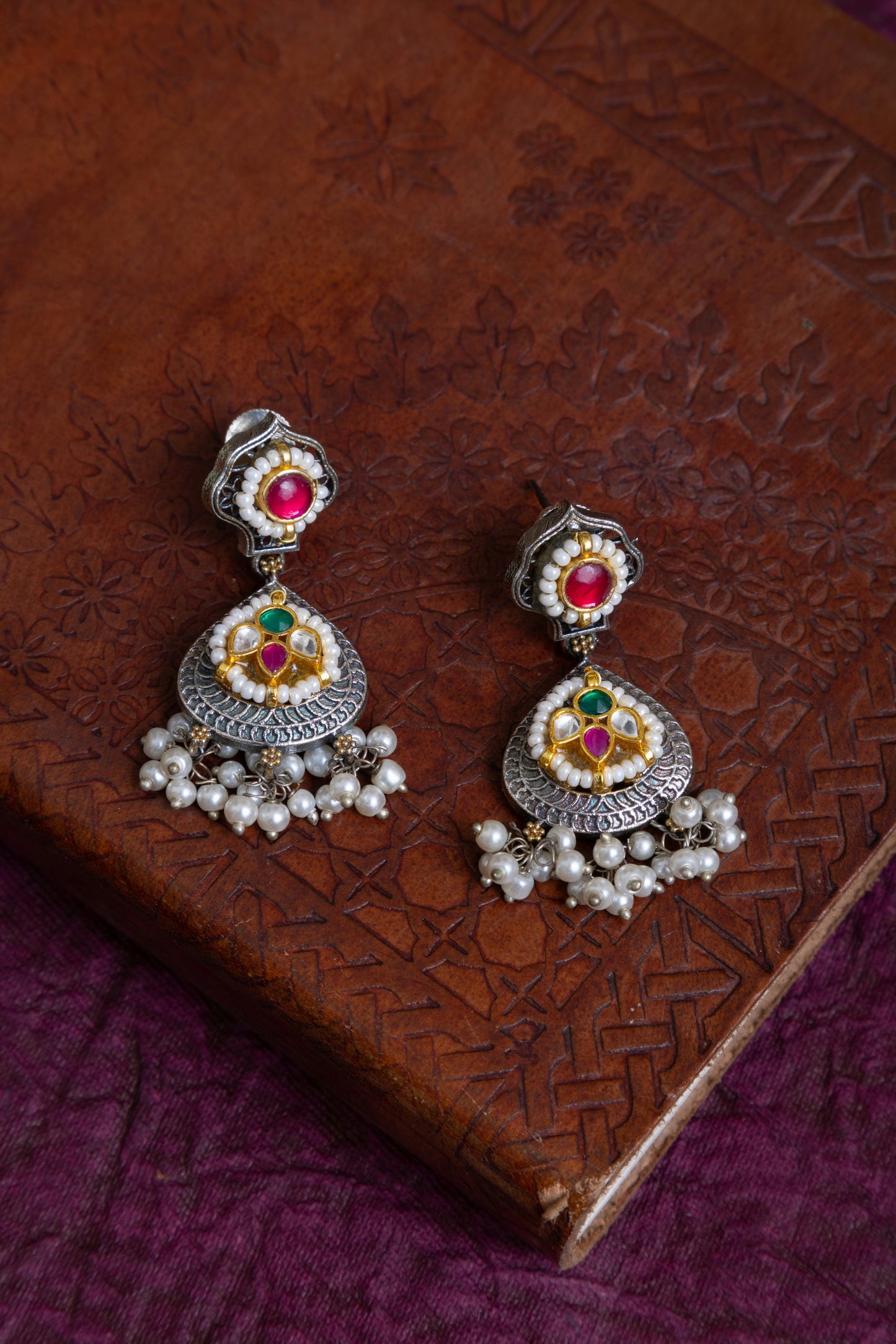 Swapna pachi kundan choker with earrings