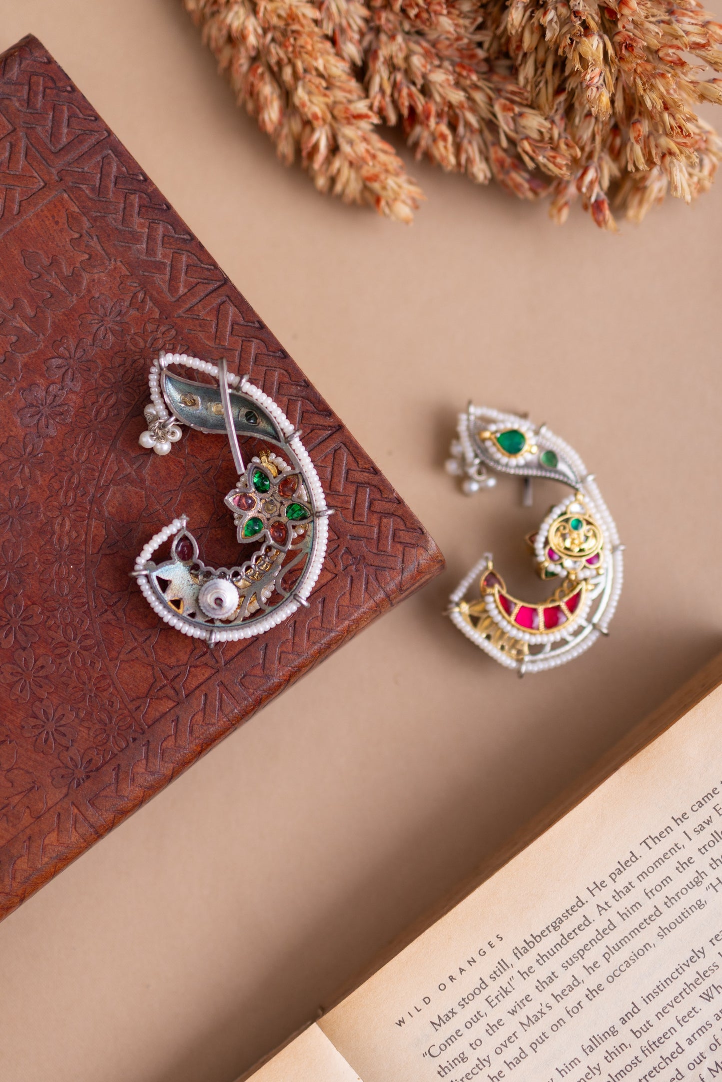 Apsara Kundan Earcuff