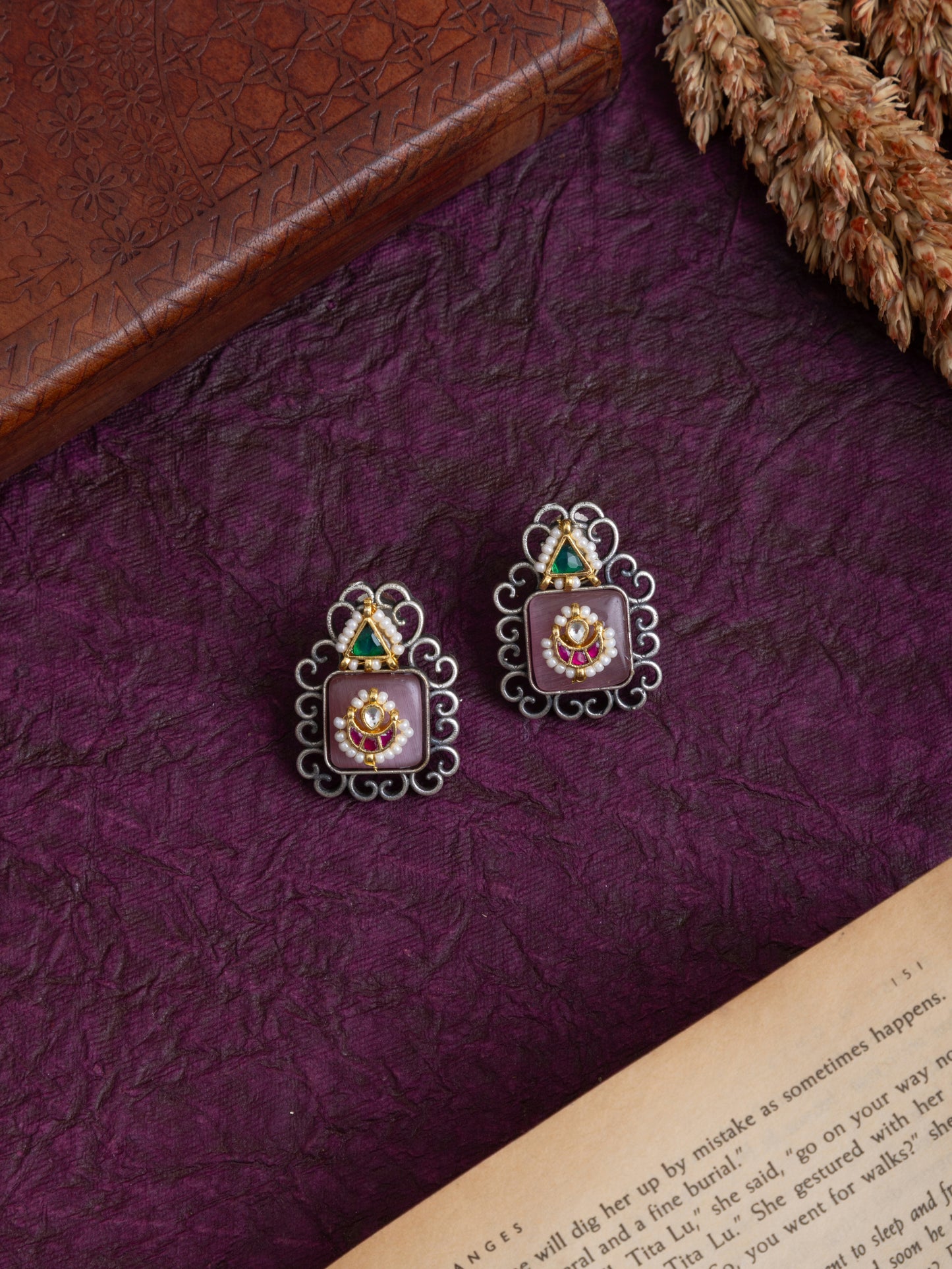 Tisha kundan studs