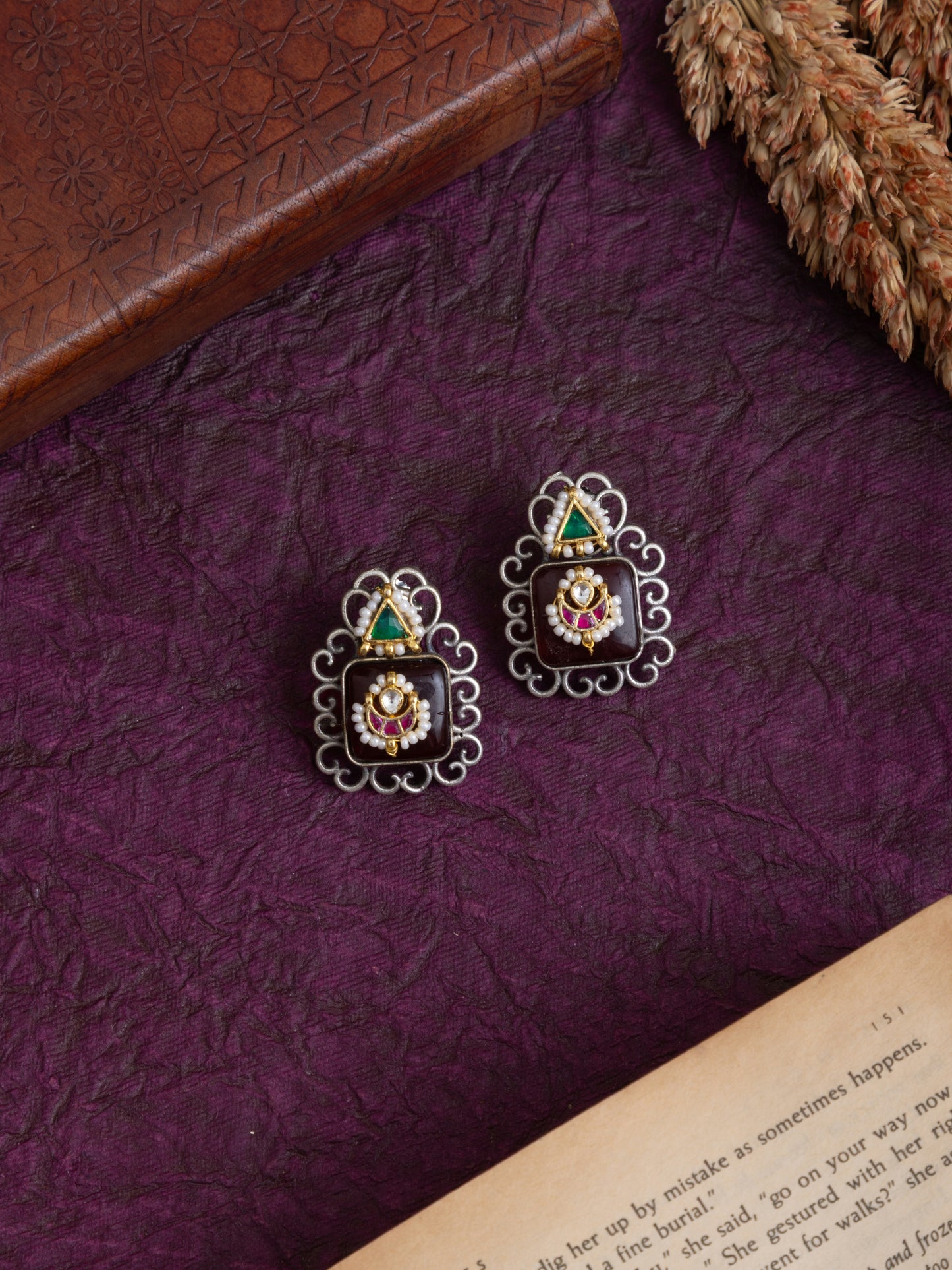 Tisha kundan studs