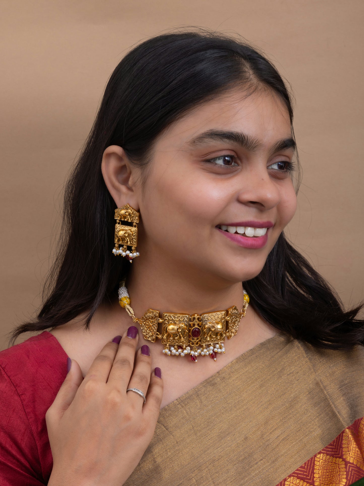 Sneha gold elephant choker