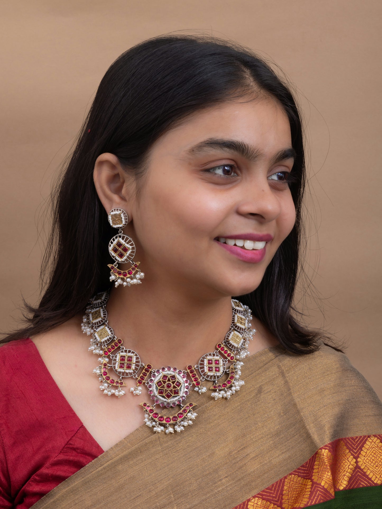Priyanka minimal bridal choker