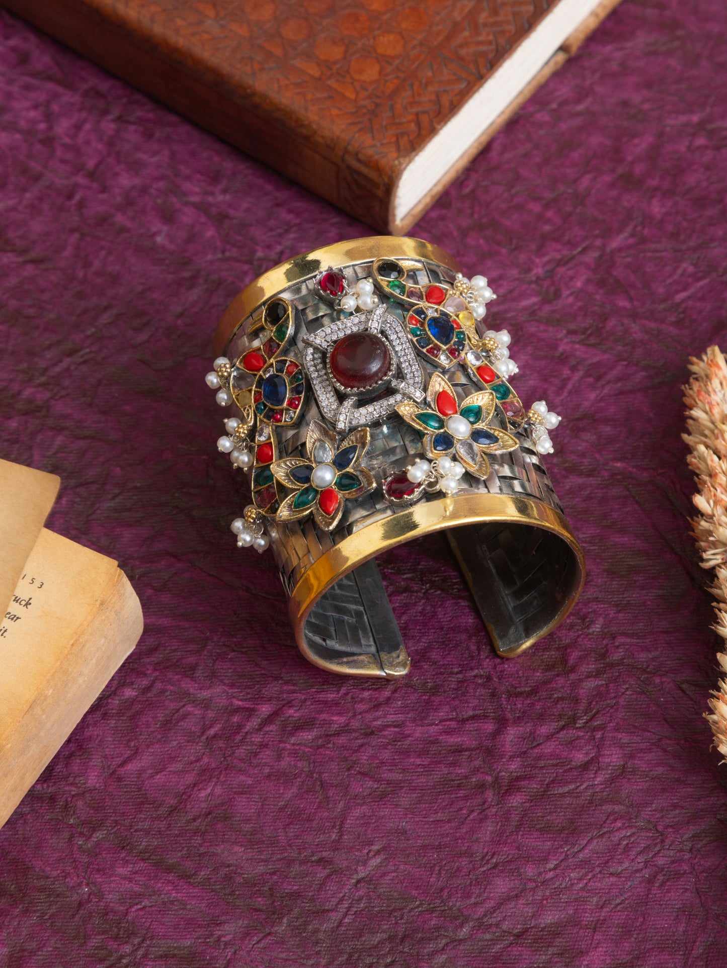 Indira fusion handcuff