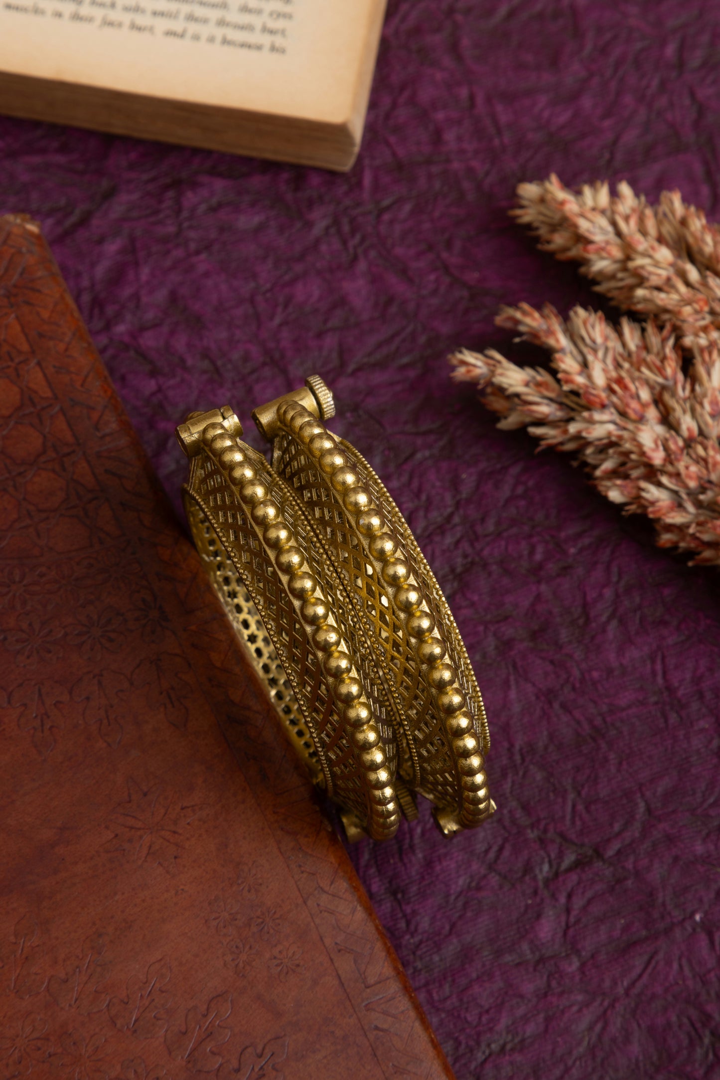 Dipti large size gold kada