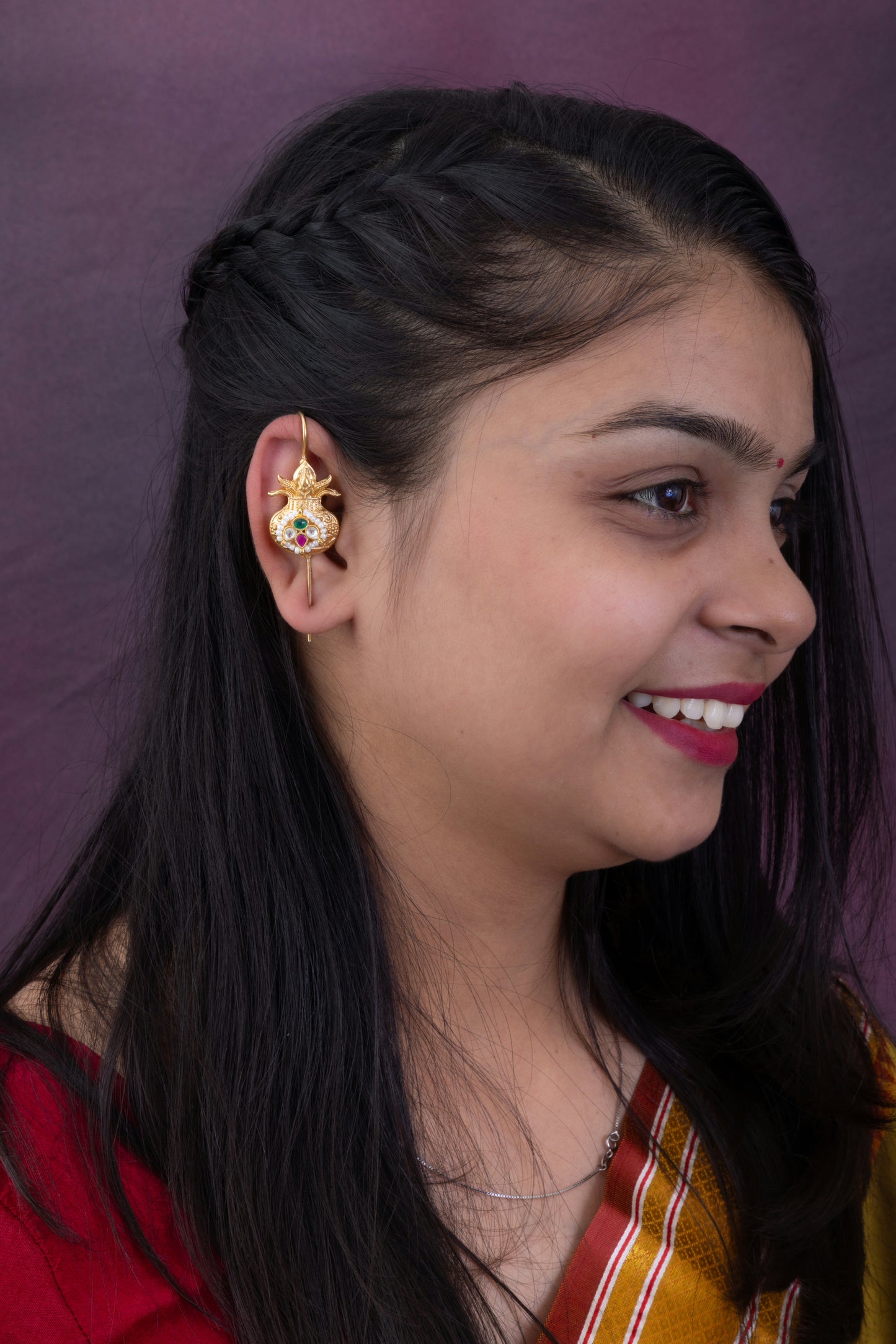 Veena kalash needle kundan earcuffs