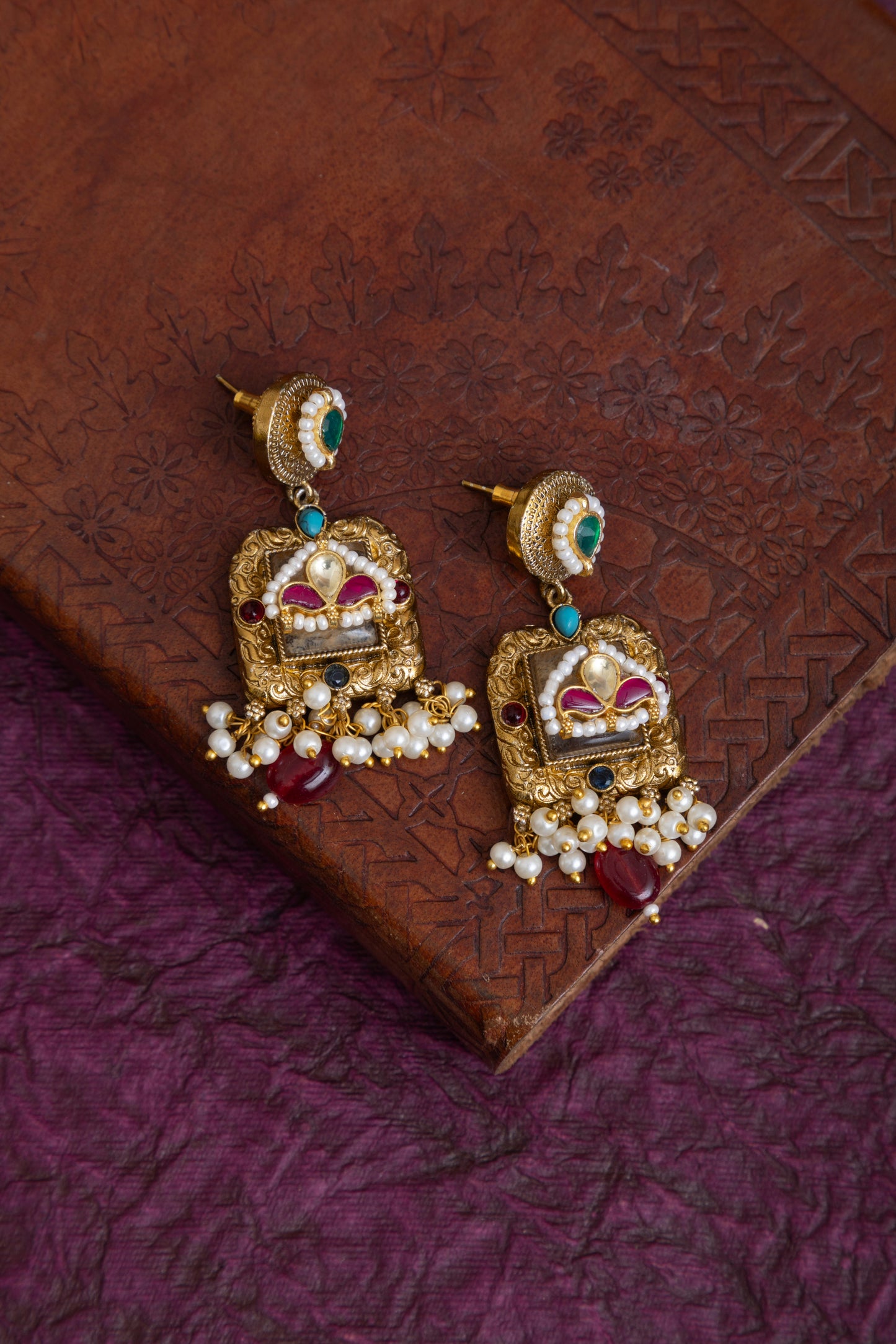 Prerna pachi kundan gold necklace
