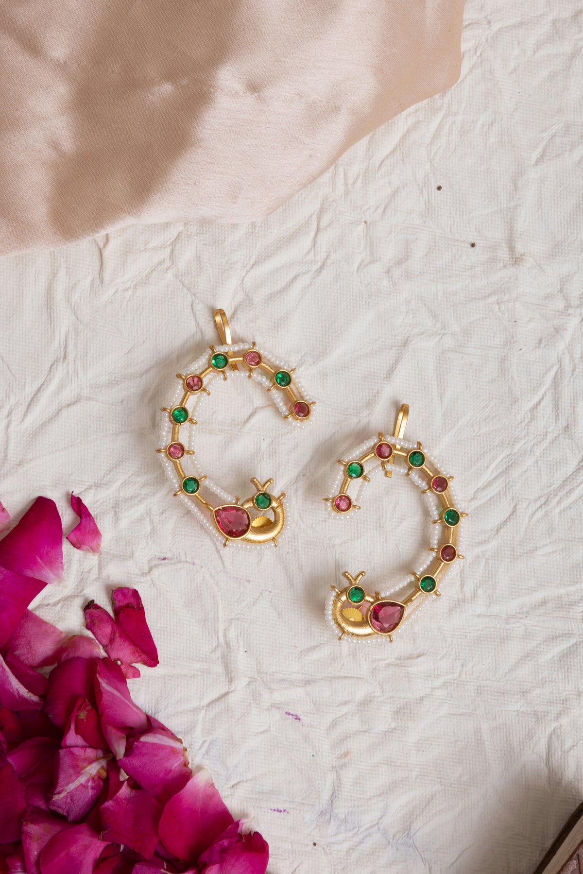 Bhatt pearl Peacock gold earcuff
