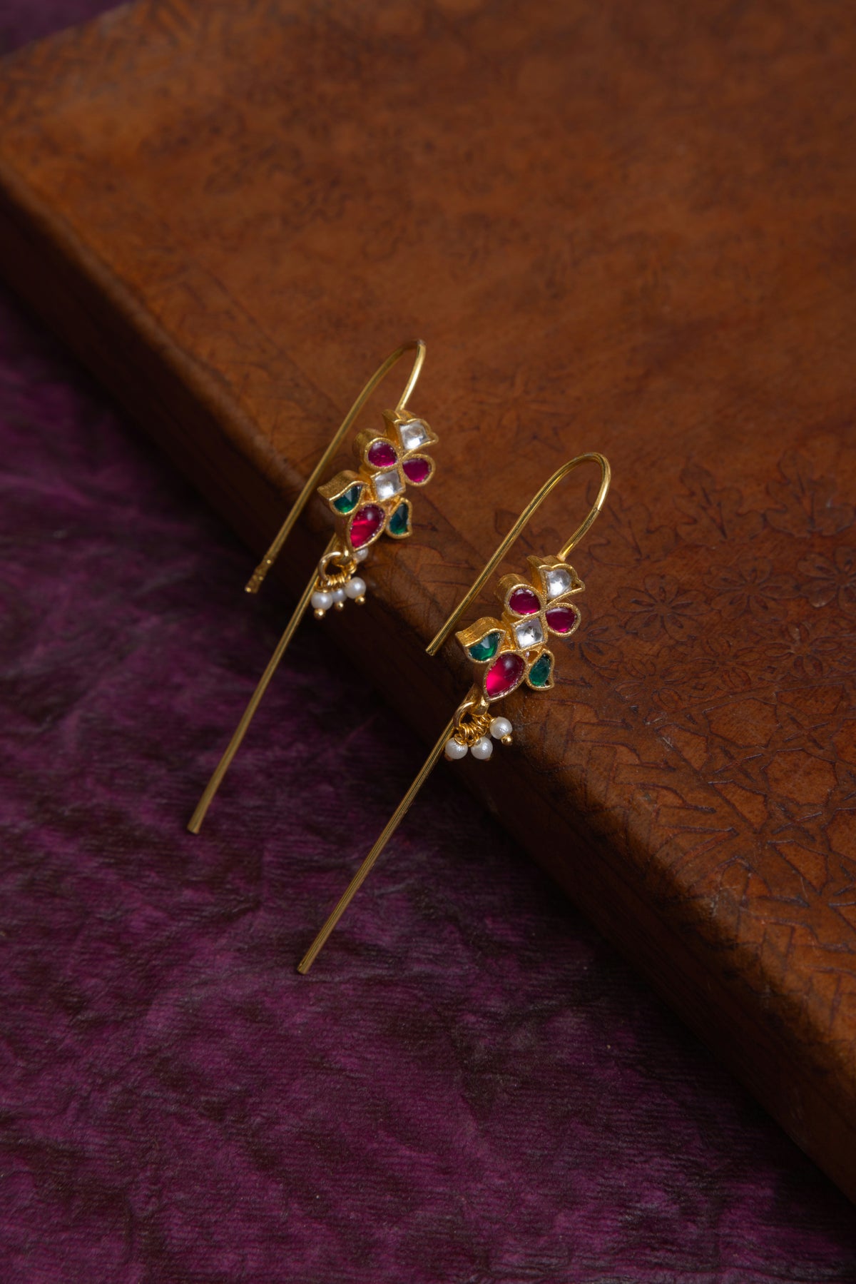 Khyati gold pachi kundan needle earcuff
