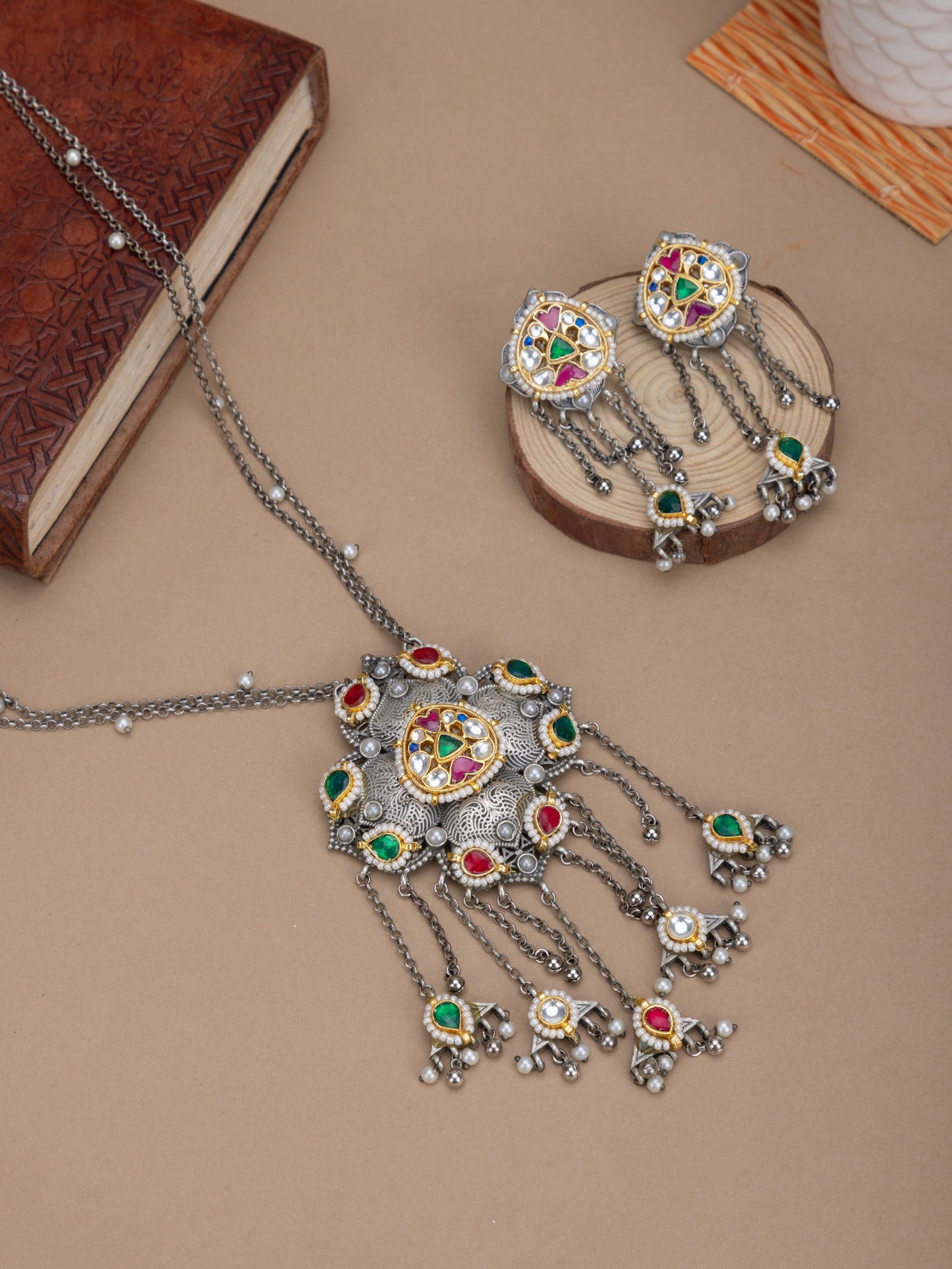 Pachi kundan necklace
