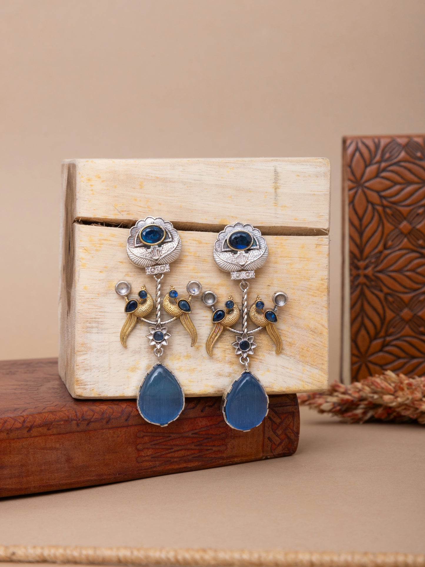Mayuri dual tone danglers