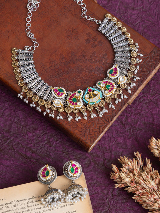 Kumudi fusion kundan choker