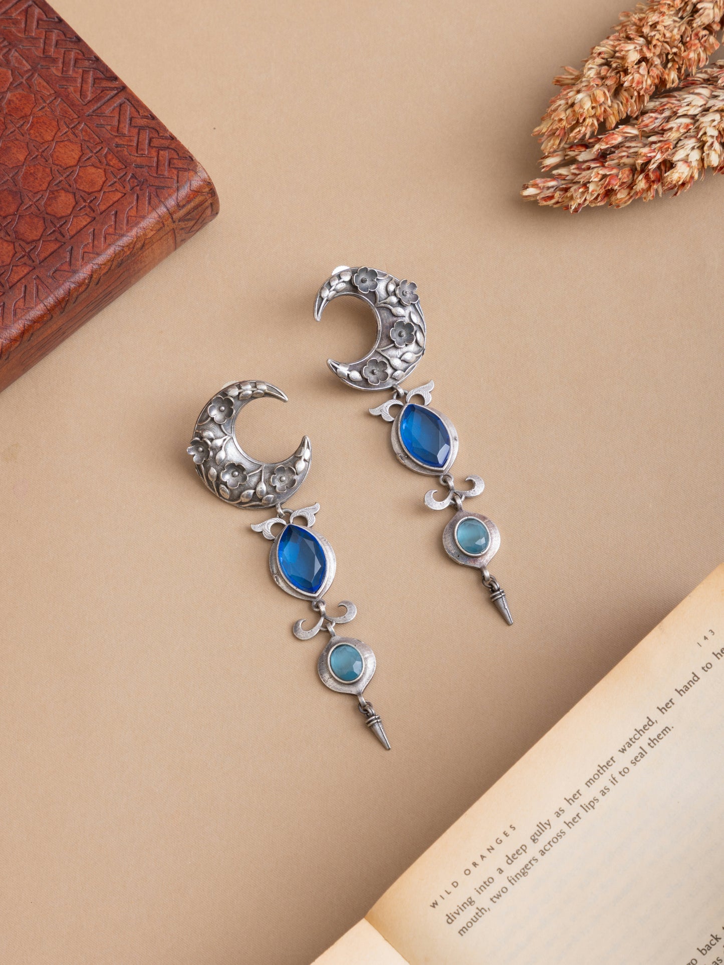 Moon earrings