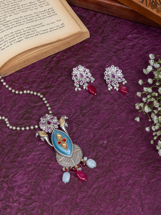 Sana Parrot dual tone necklace