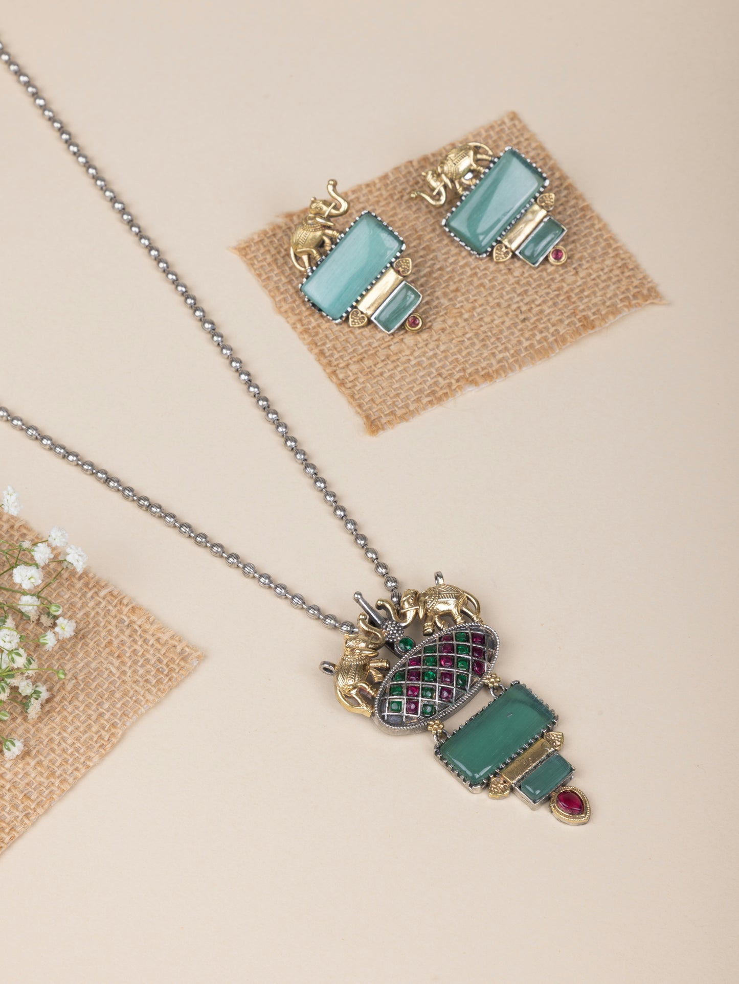 Fusion dual tone elephant necklace 🐘