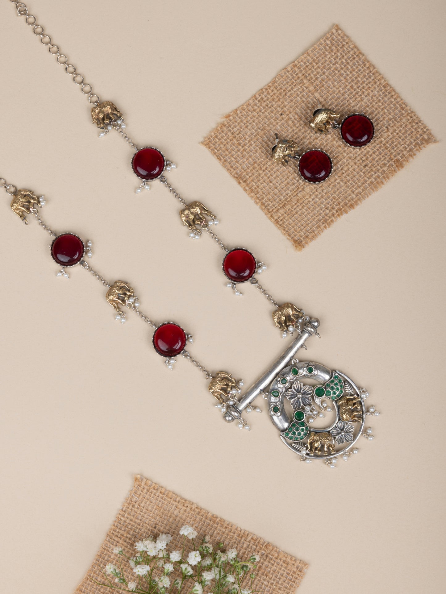 Fusion elephant chain necklace