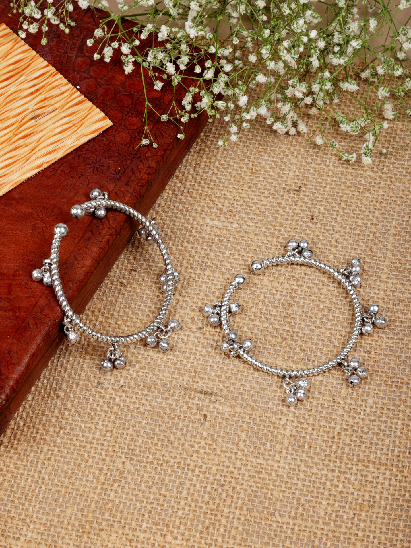 Adjustable ghunghroo bangles