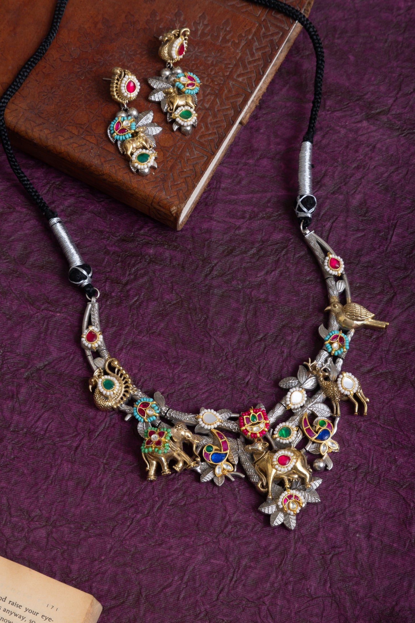 Malti two tone fusion pachi kundan nandi choker