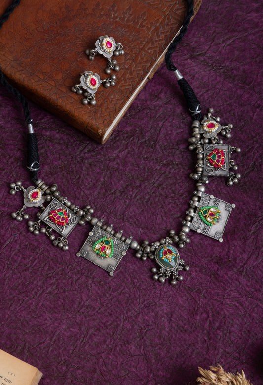 Maitri antique polish tribal pachi kundan choker