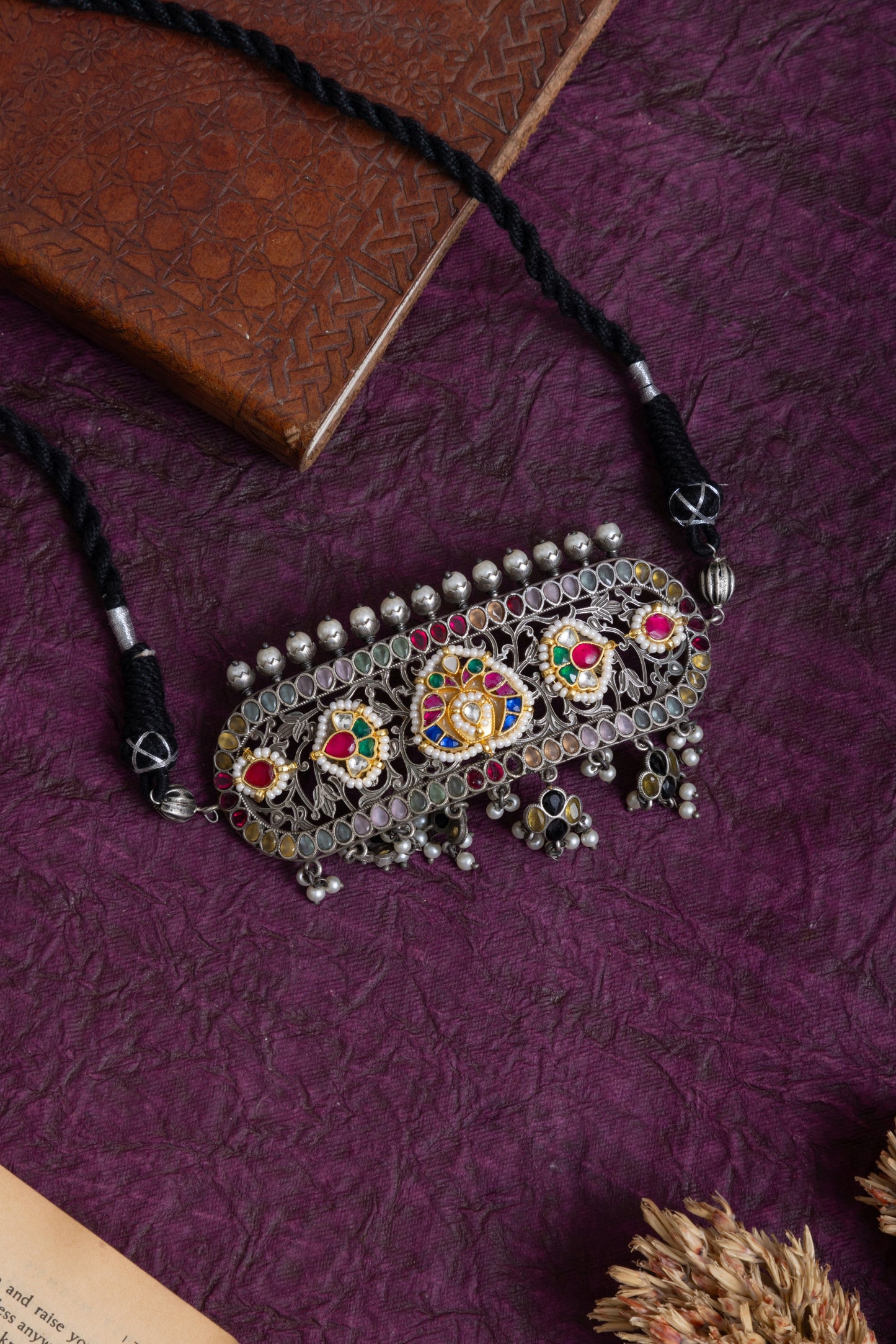 Resham antique silver fusion pachi kundan choker