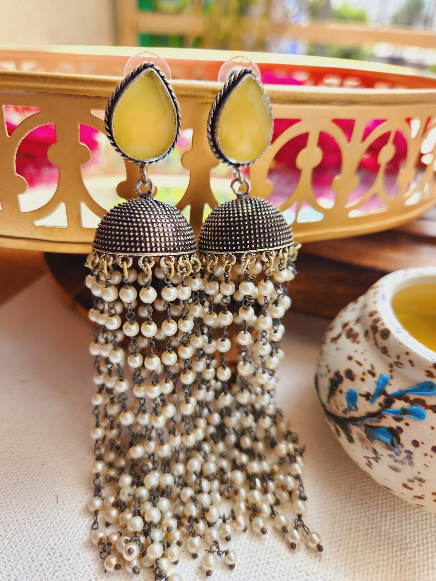 Moh long pearl jhumka