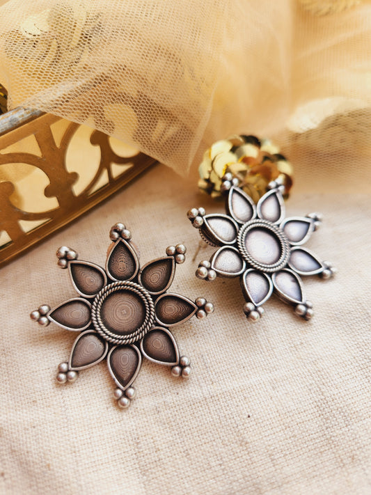 Antique flower studs