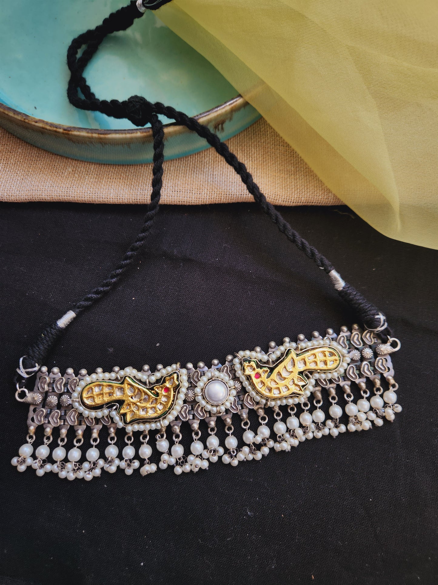 Fusion kundan choker