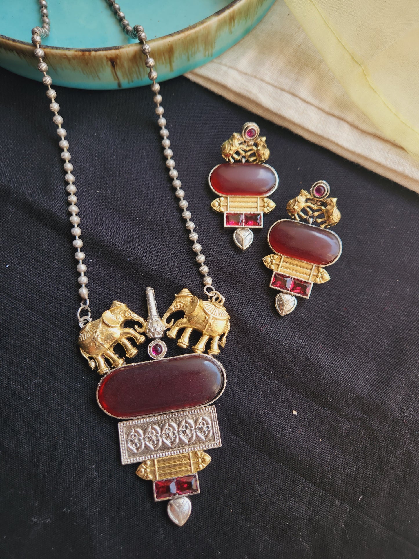 Fusion elephant necklace